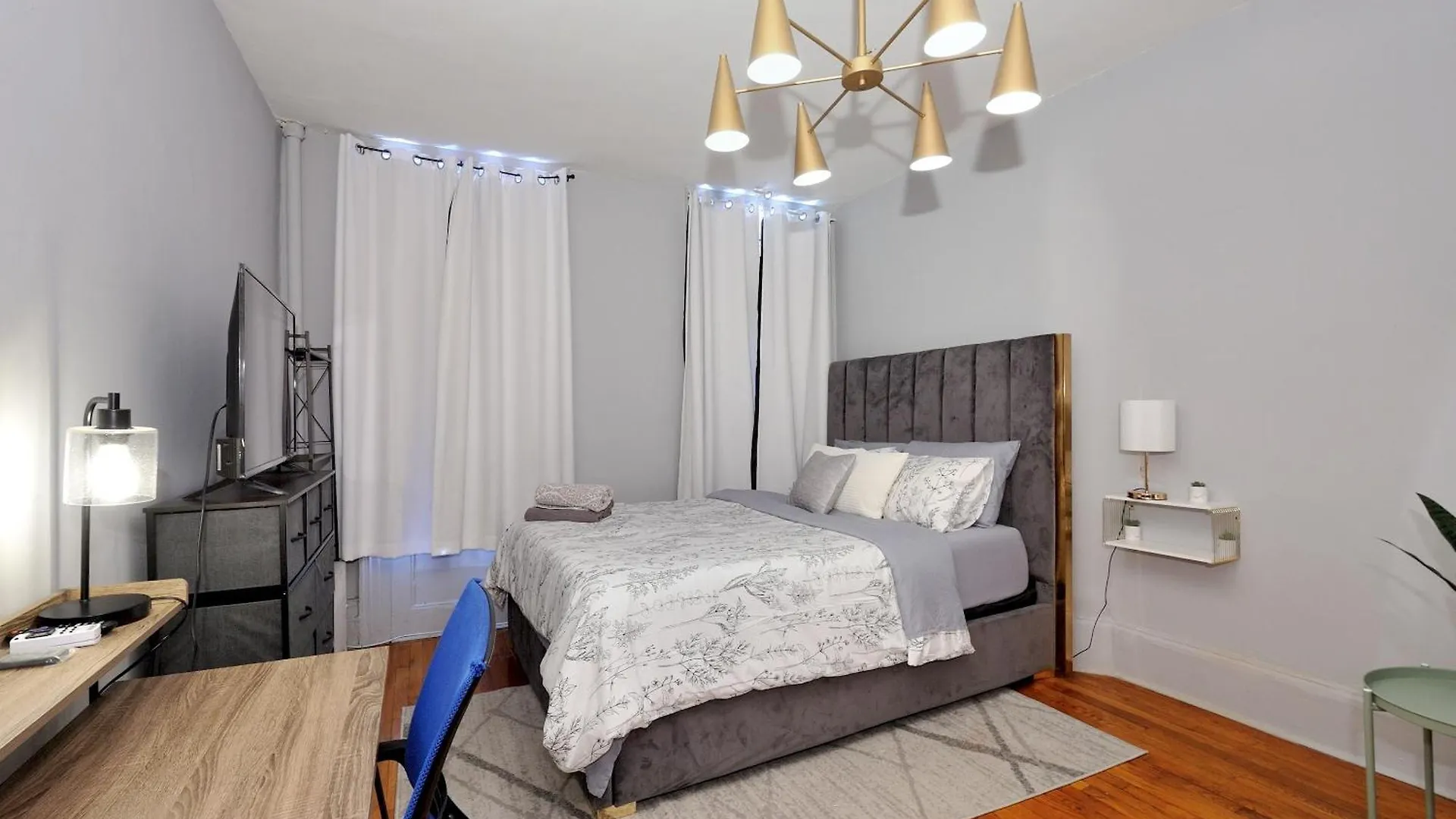 Spacious Upper East Side Studio New York